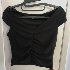 Small Black Dynamite Sleeveless Off Shoulder Rouched Top